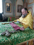 В Алтаре